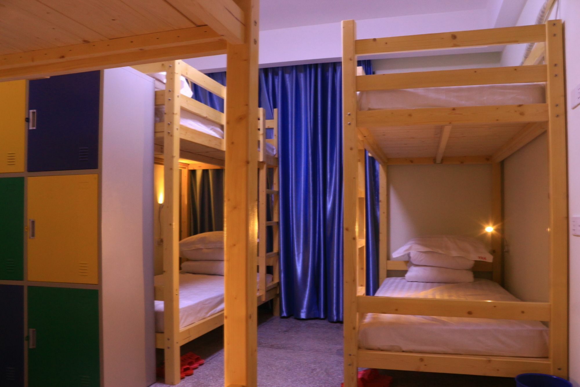 Luoyang Heartland International Youth Hostel Dış mekan fotoğraf