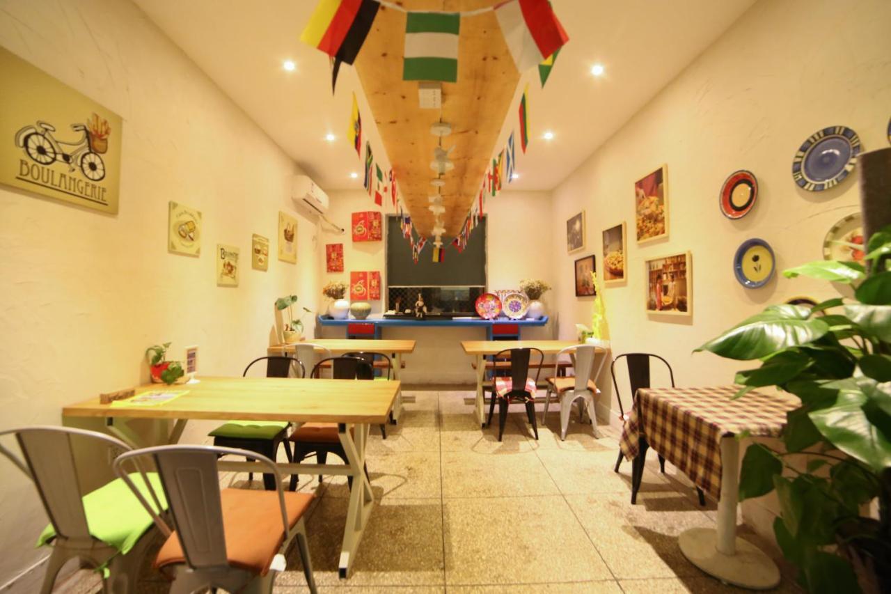 Luoyang Heartland International Youth Hostel Dış mekan fotoğraf