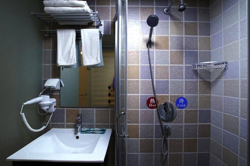 Luoyang Heartland International Youth Hostel Dış mekan fotoğraf